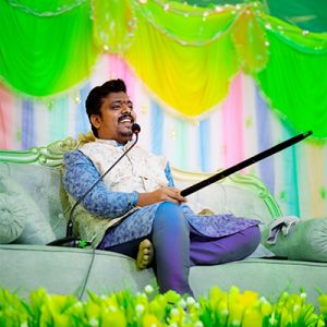 माँ मतंगी दिव्य धाम के पीठाधीश्वर